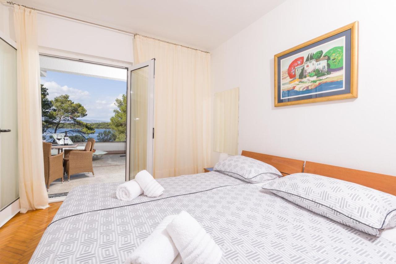 Apartments Dobronic イェルサ エクステリア 写真